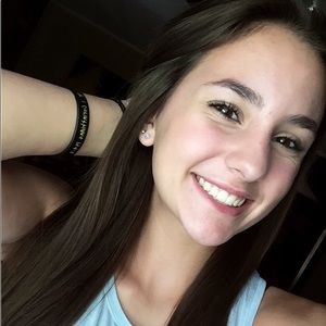 Meet your Posher, Calli